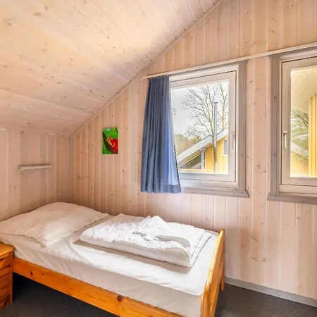 Holiday home Skandinavisches In Mirow Granzow